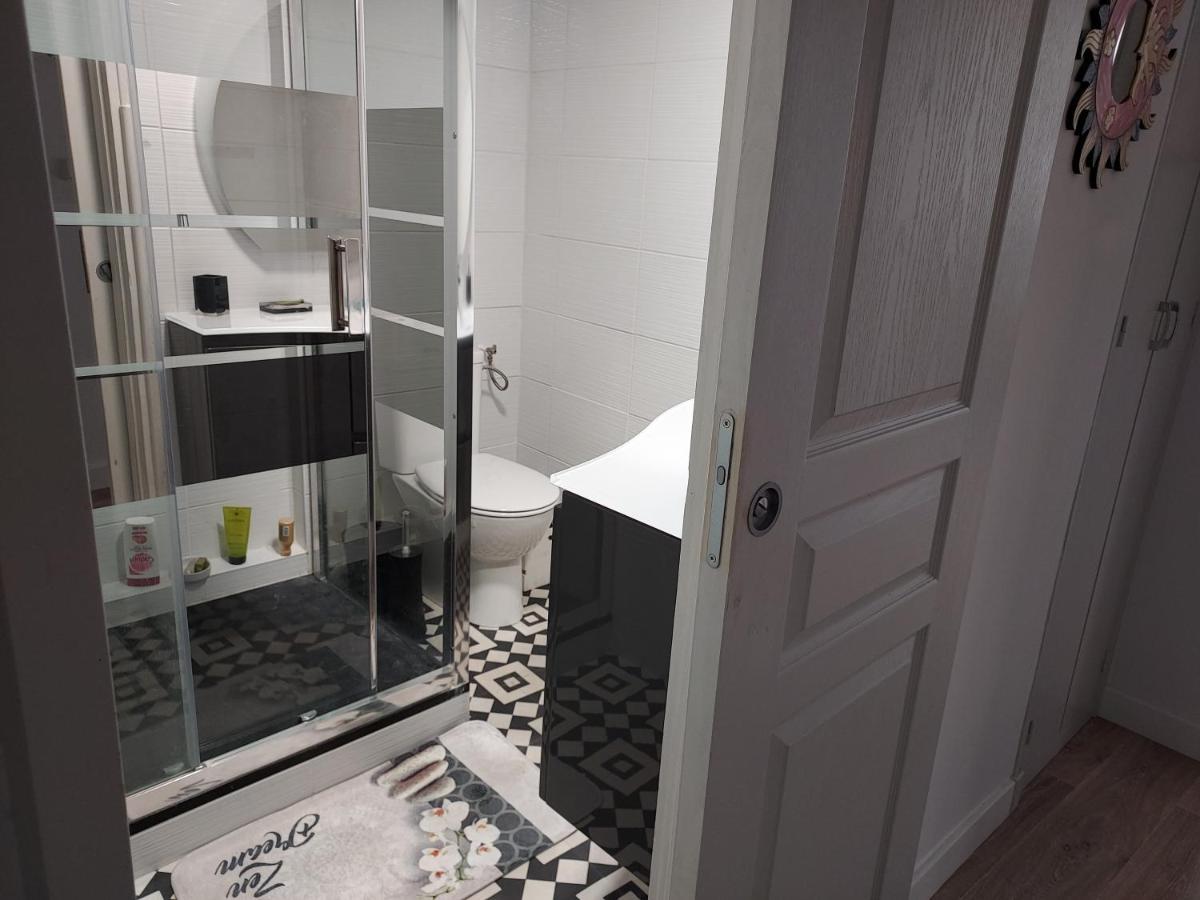Appartement Rez-de-chaussée Privatif Spacieux 3* D'une Centre *